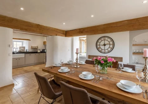 The kitchen & dining room at West Farleigh Farmhouse, Cadeleigh