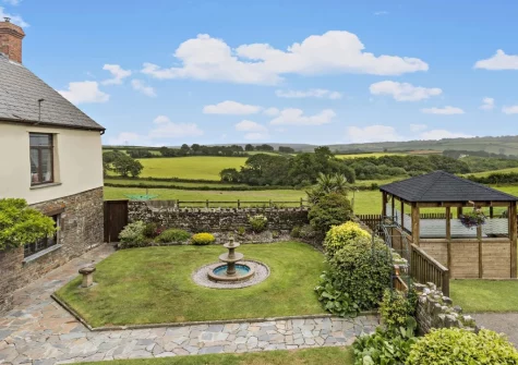 The garden at West Goldsworthy Farm, Horns Cross