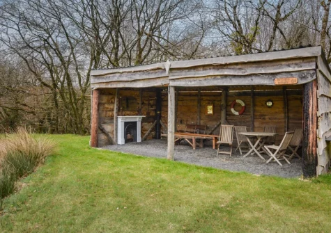 The undercover dining area at West Yard Cottage, Ashreigney