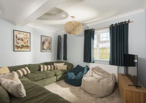 The cosy snug at Westaway House, Trelights