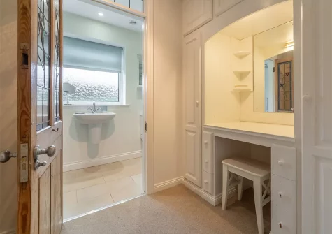 Bedroom #1 dressing room at Westerley, Portreath