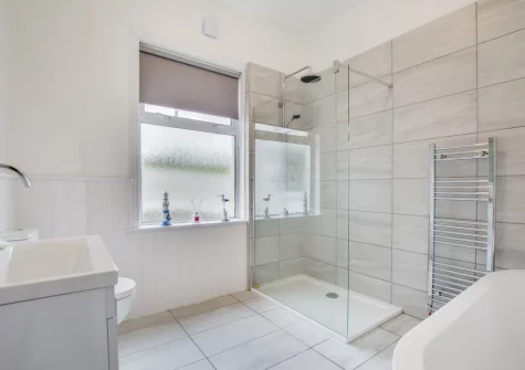 The bathroom at Westhaven, Trevone