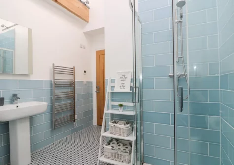 The bathroom at Wheal Grey, Ashton
