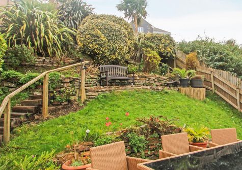 The outside decking & garden at Wheal Kendall, Mevagissey