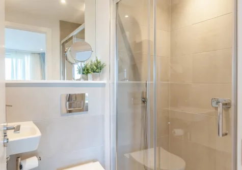 Bedroom #1 en-suite shower room at White Dunes, Constantine Bay