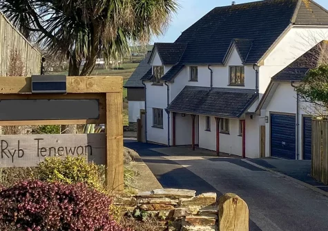Wildwood is a beautifully presented coastal property less than a mile from Bude's sandy beaches