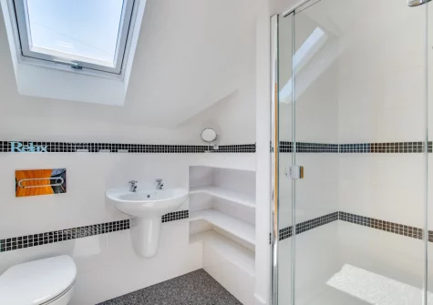 The shower room at Willow Cottage, St Merryn