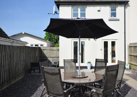 The patio & alfresco dining area at Windward Cottage, Hillhead