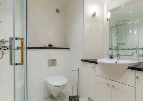 the shower room at Withymore Cottage, Malborough