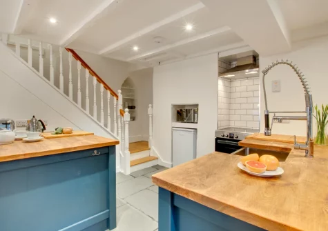 The kitchen at Woodbine Cottage, Padstow