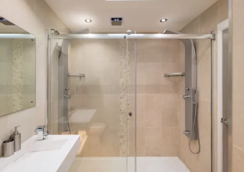 The en-suite shower room at Woolacombe Retreat, Hillview, Mullacott