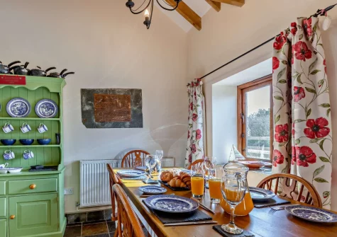 The dining area at Woolstone Dunstanvilles Dairy, Box's Shop