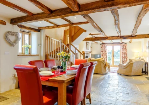 The dining area at Wrens Thatch, Ebberley