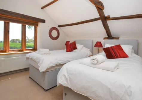 Bedroom #2 at Wrens Thatch, Ebberley