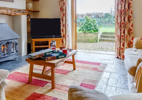 Wrens Thatch, Ebberley is a magical thatched cottage with a private hot tub, perfect for families seeking authentic Devon charm. Enjoy countryside tranquility, dog-friendly meadows, and easy access to beaches, moorlands and attractions.