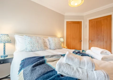 Bedroom #1 at Yardarm Cottage, Fowey