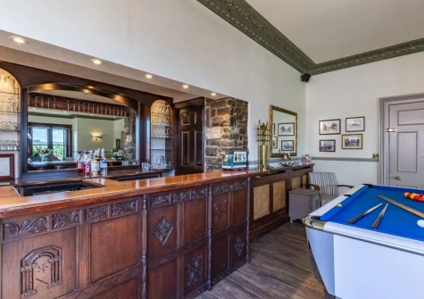 The bar & sitting area at Yeoldon House, Bideford