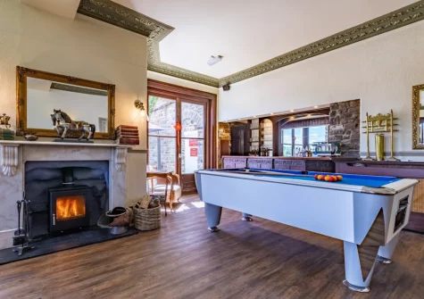 The bar & sitting area at Yeoldon House, Bideford