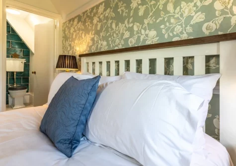 Bedroom #7 at Yeoldon House, Bideford