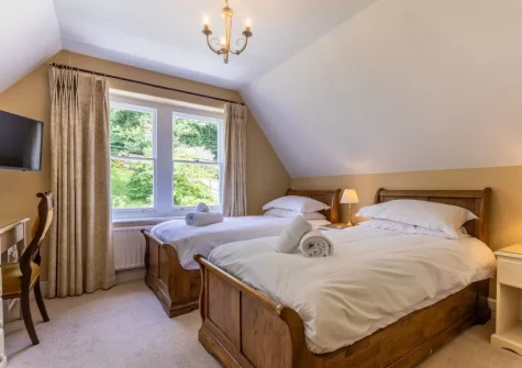 Bedroom #9 at Yeoldon House, Bideford