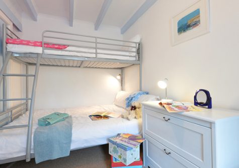 Bedroom 2 @ Zig Zag, St Ives